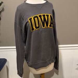 Iowa Hawkeyes Gray Sweatshirt